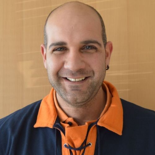 Sergio Lobato Técnico de Electroerosión